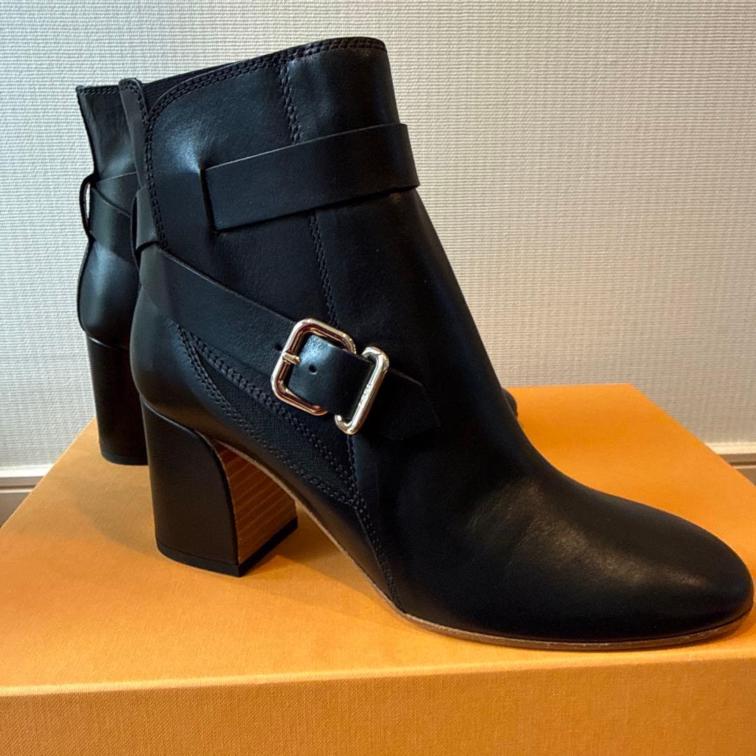 TOD'S ブーティ　ショートブーツ　36.5新品