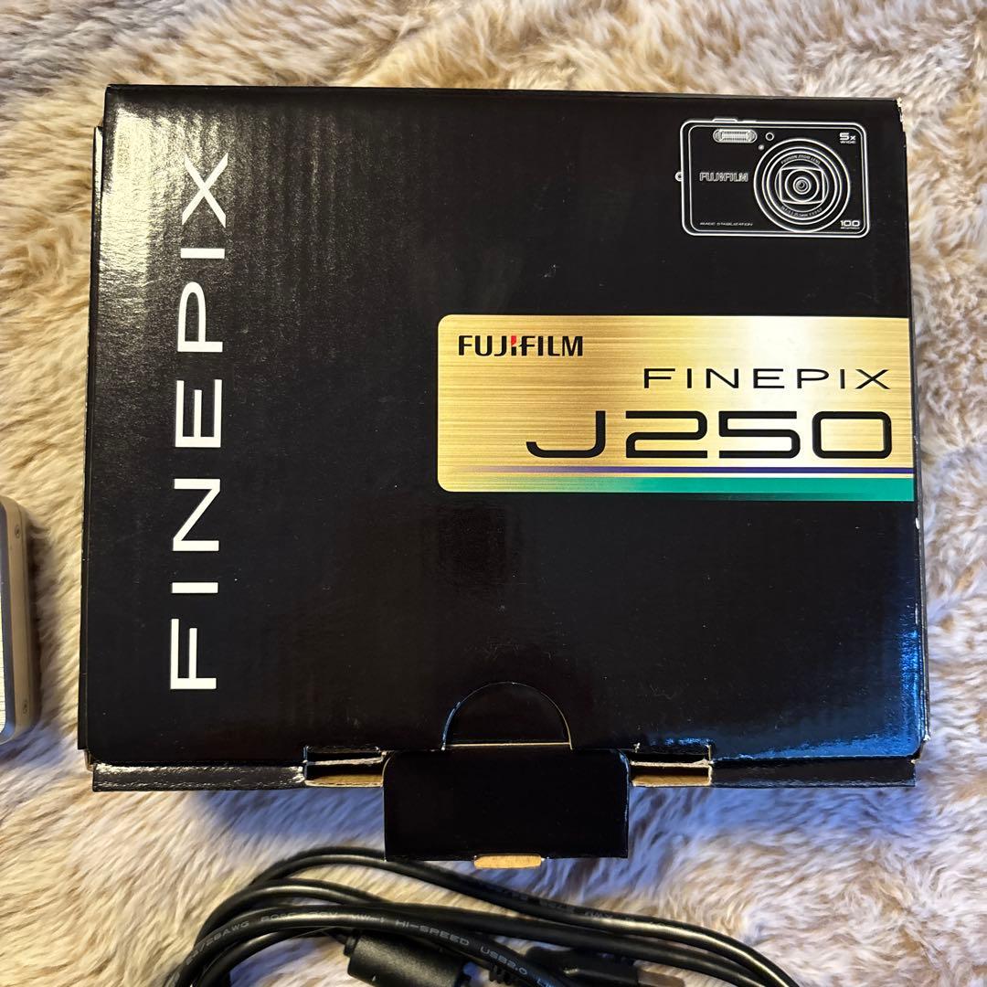 Fujifilm FinePix J250 コンパクトデジタルカメラ