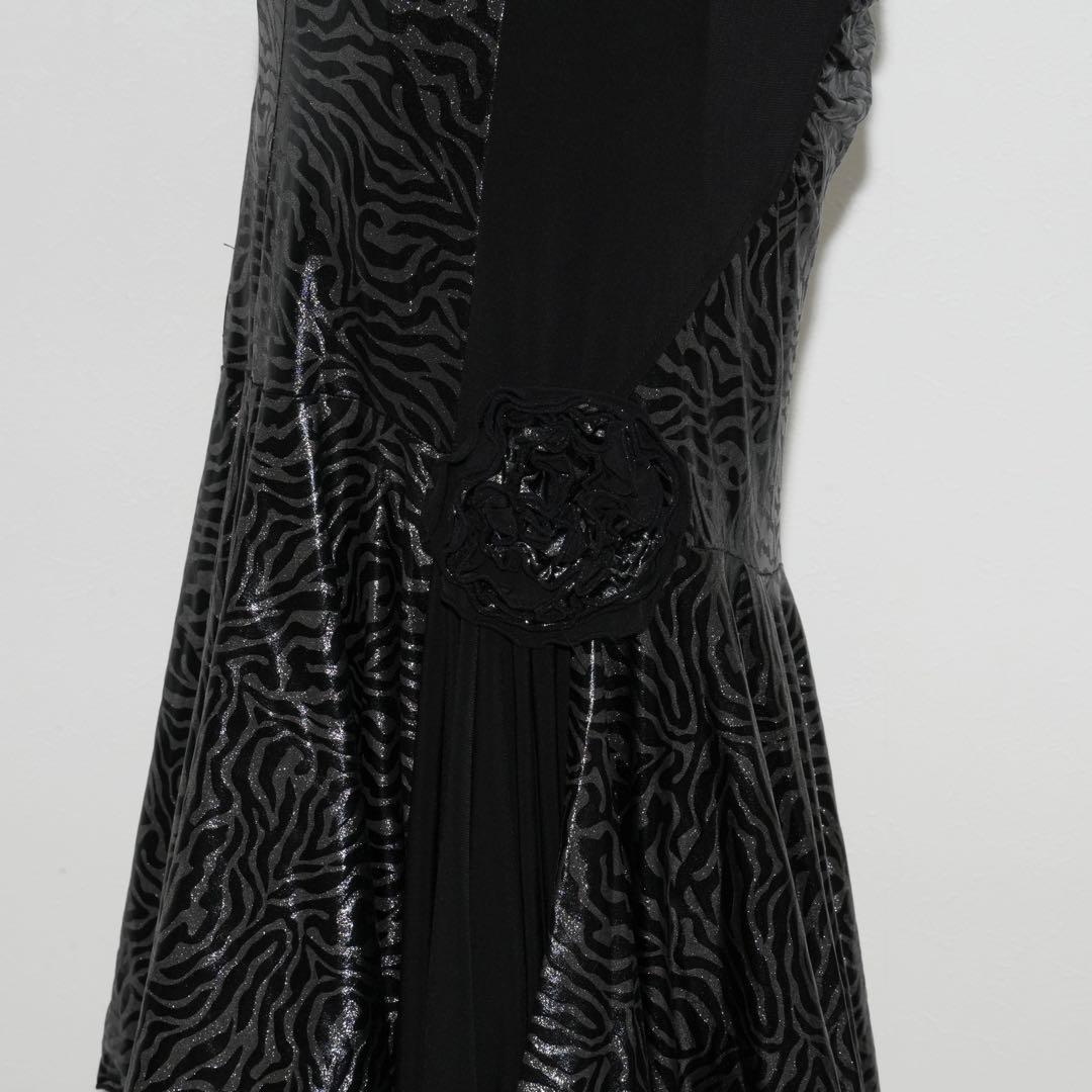 【美品】細見えが叶う美シルエットのドレス♪ 社交ダンス 指かけあり 細見え