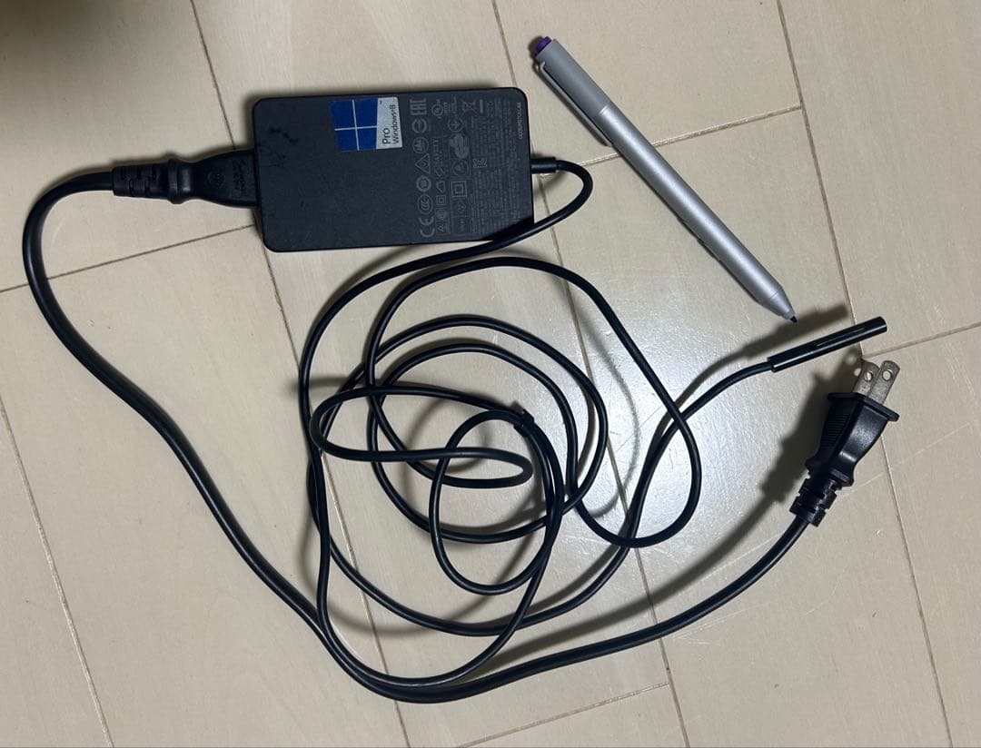 Surface Pro 3 /128GB / ペン・充電器・キーボード付き