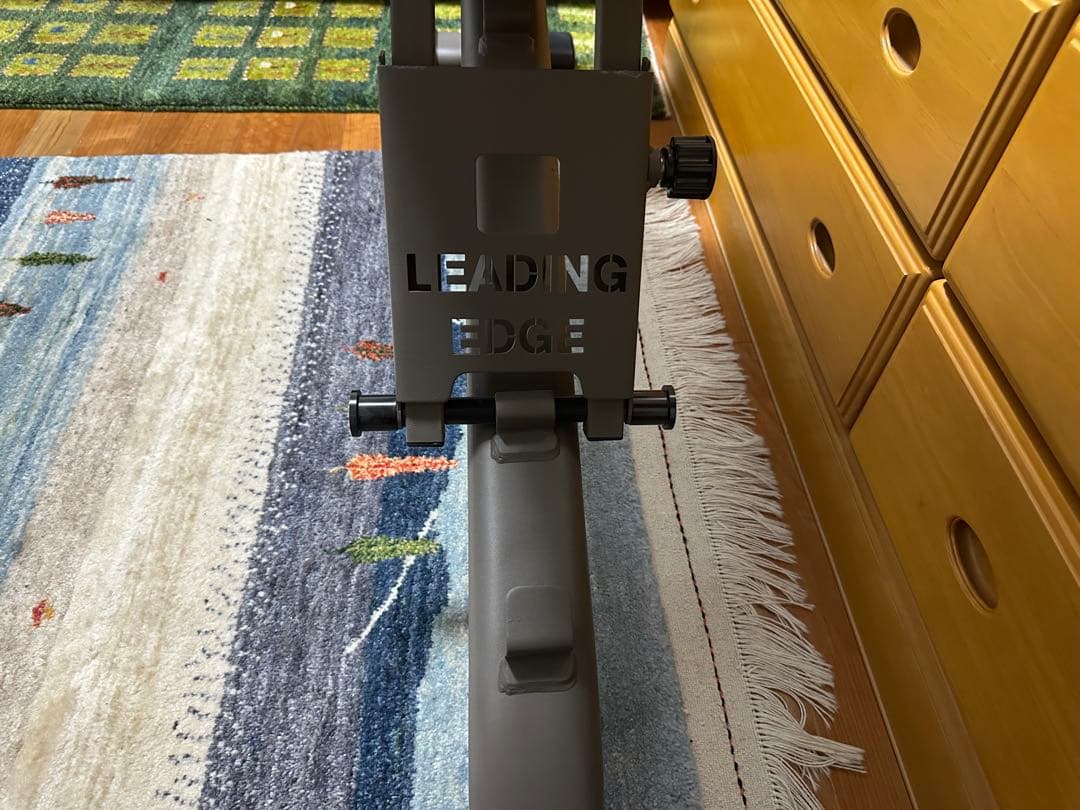 LEADING EDGE トレーニングベンチ LE-B80