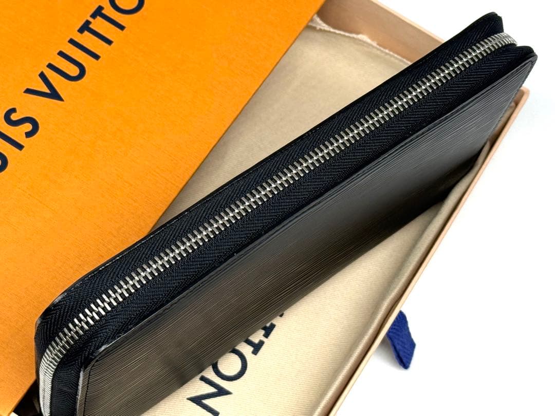 極美品！ルイヴィトン　エピ　ジッピーオーガナイザー　ブラック