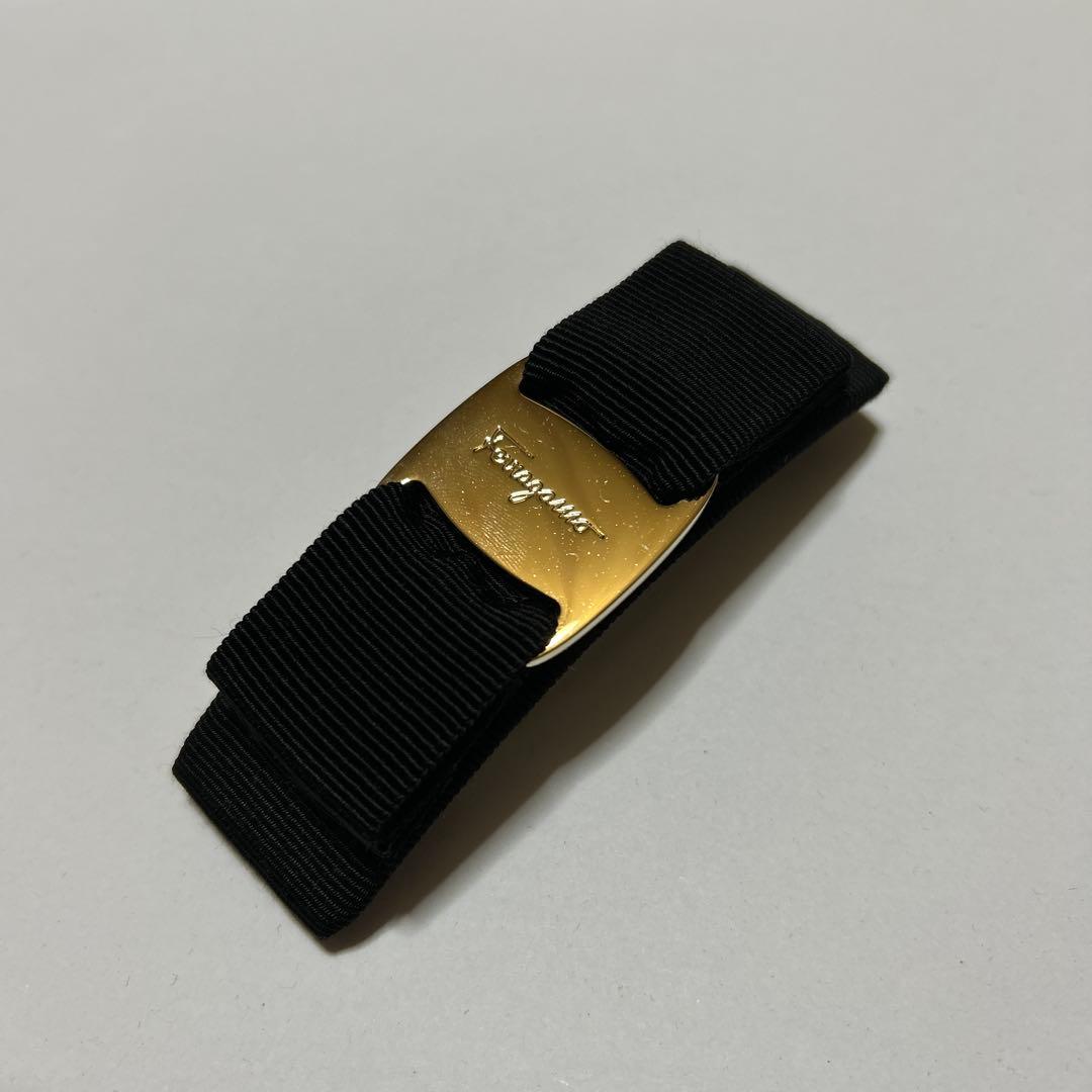 サルヴァトーレ フェラガモ バレッタ