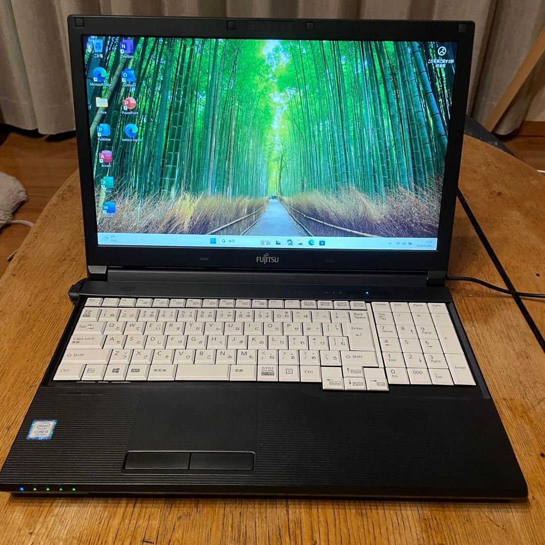 富士通 LIFEBOOK A577/R Core i5 Win11