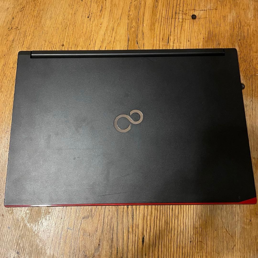 富士通 LIFEBOOK A577/R Core i5 Win11