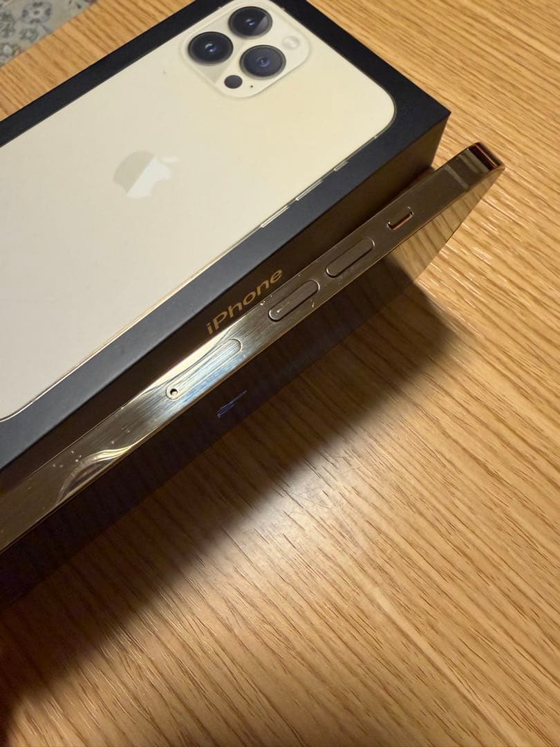 iPhone13Pro MAX 256G ゴールド 本体