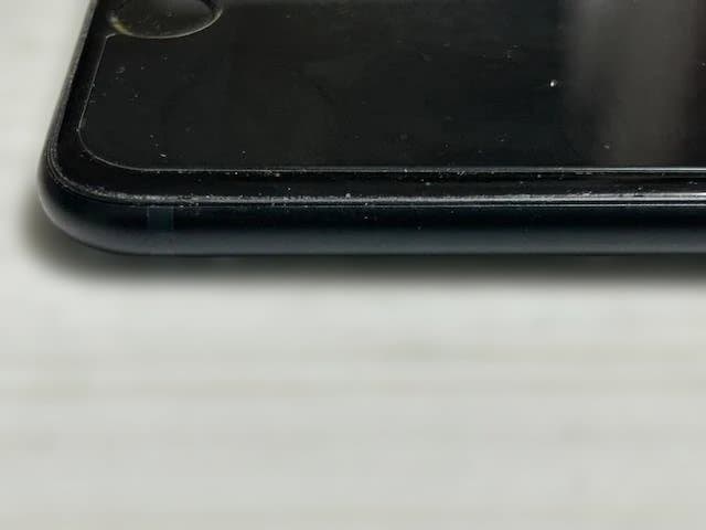 ■Apple iPhone SE 64GB（SIMフリー）