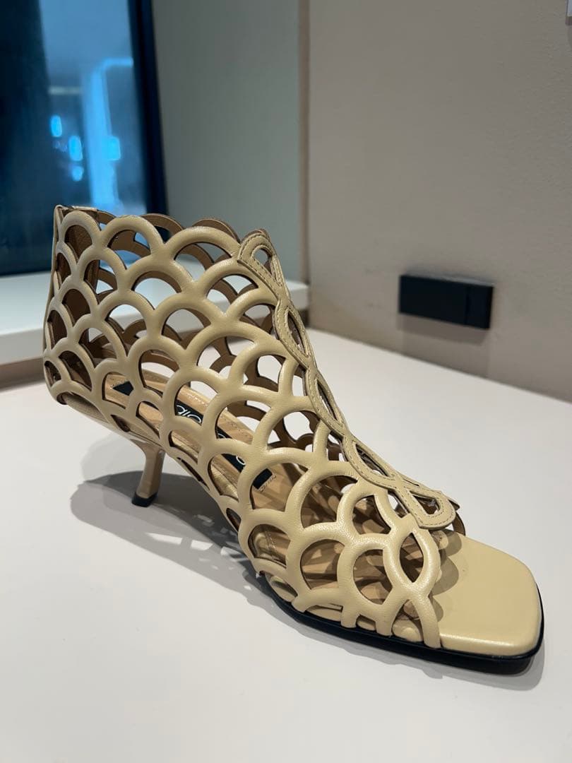 定価198000円 【Sergio Rossi】sr Mermaidサンダル37