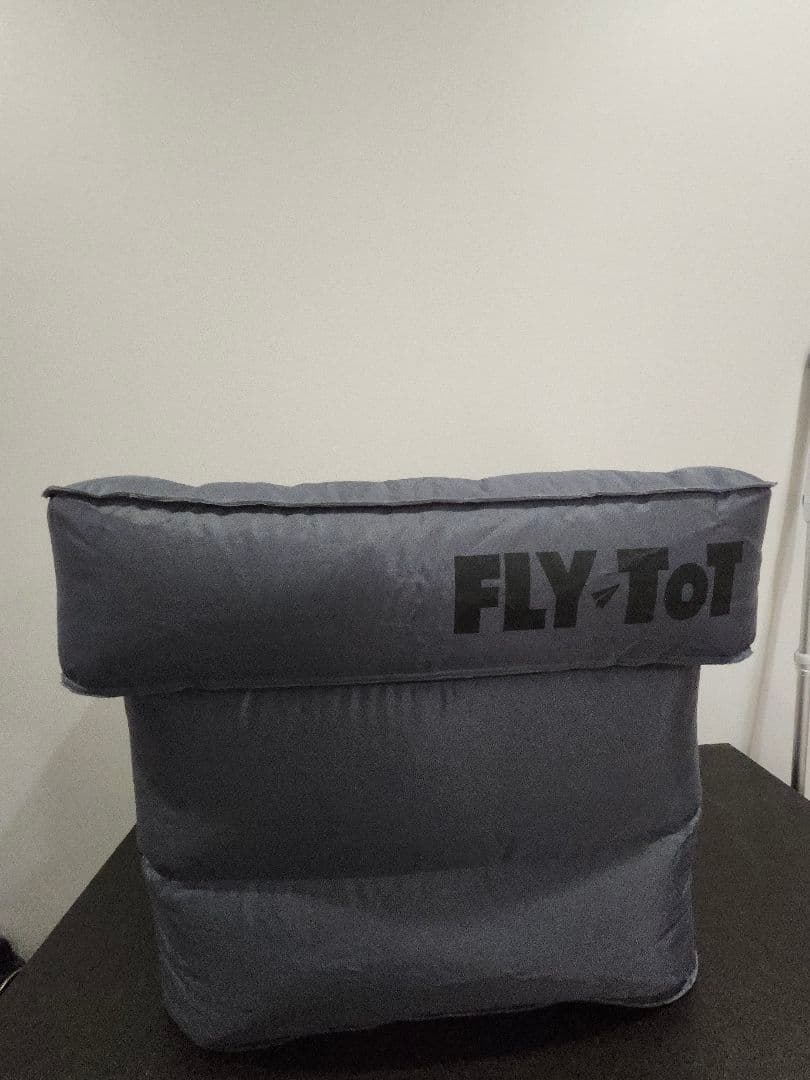 FLY-TOT フライトット 空気膨張式旅行用クッション