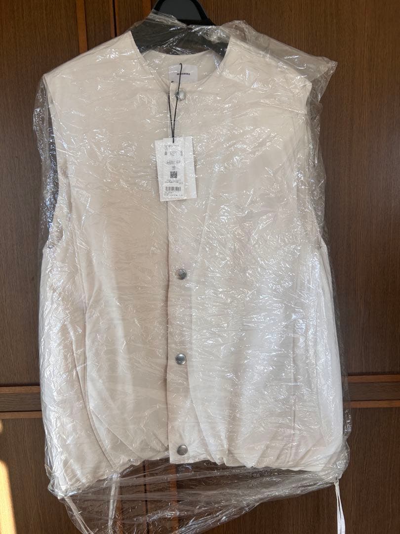 値下げ‼️未使用品★ MIESROHE★ｒｅｃｙｃｌｅミディダウンベスト
