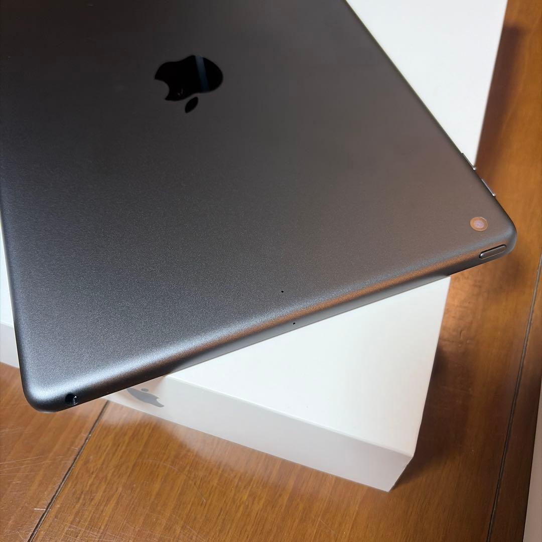 iPad 第9世代 256GB スペースグレイ　Wi-Fiモデル その他2点