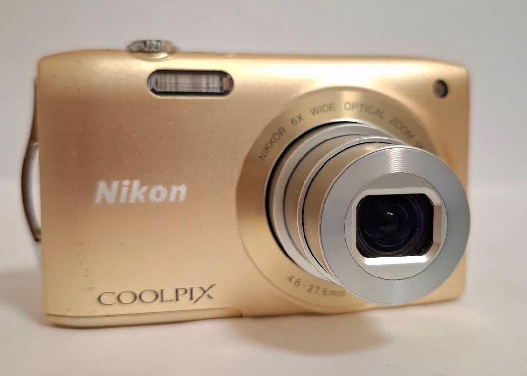 [美品] ニコン NIKON COOLPIX S3300デジタルカメラ