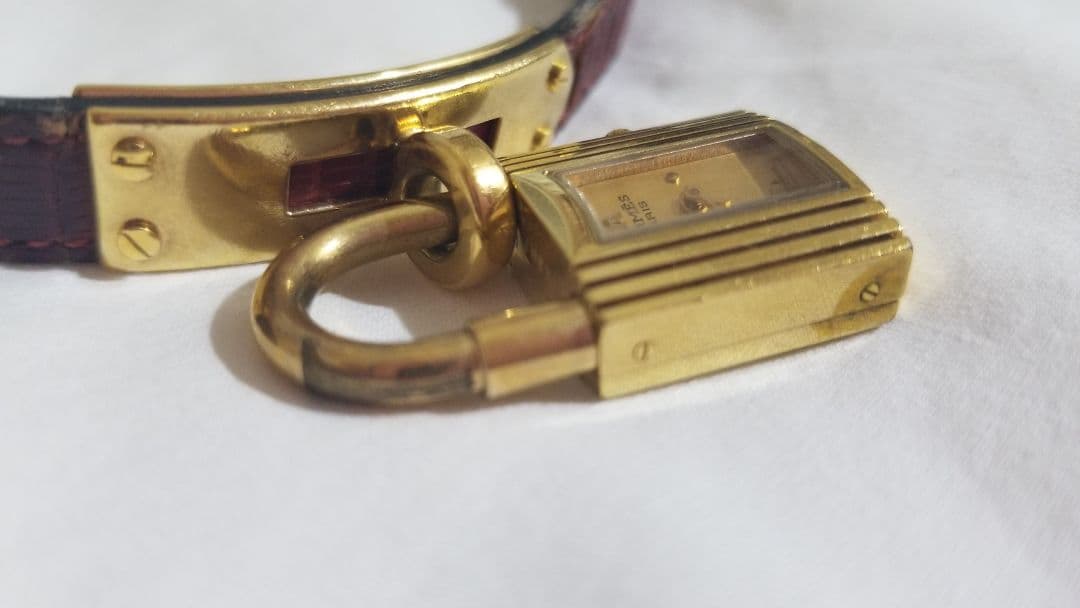 HERMES エルメス ケリー腕時計 赤