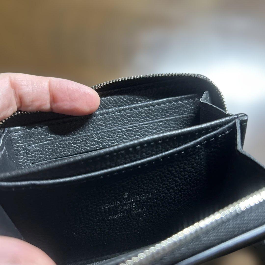 ルイヴィトン　ジッピーウォレット