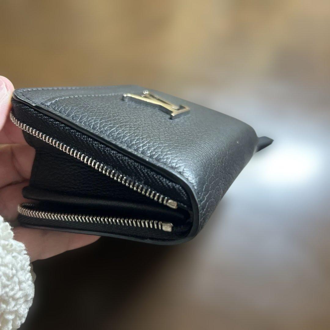 ルイヴィトン　ジッピーウォレット