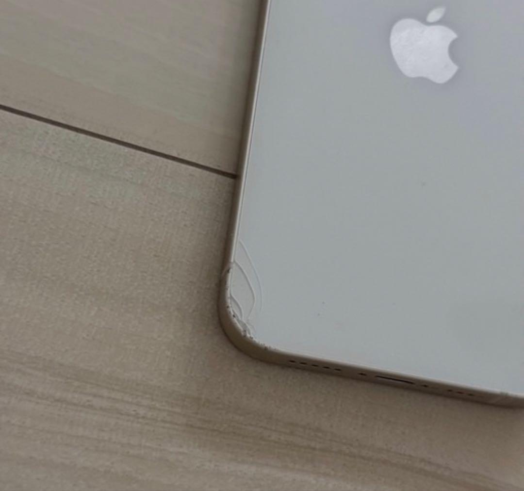 iPhone 14ホワイト 本体