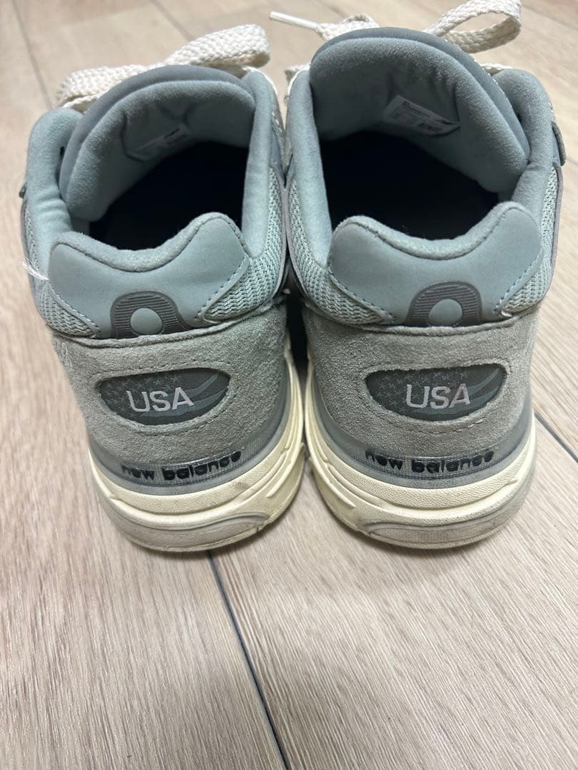 New balance×kith 993 ピスタチオ