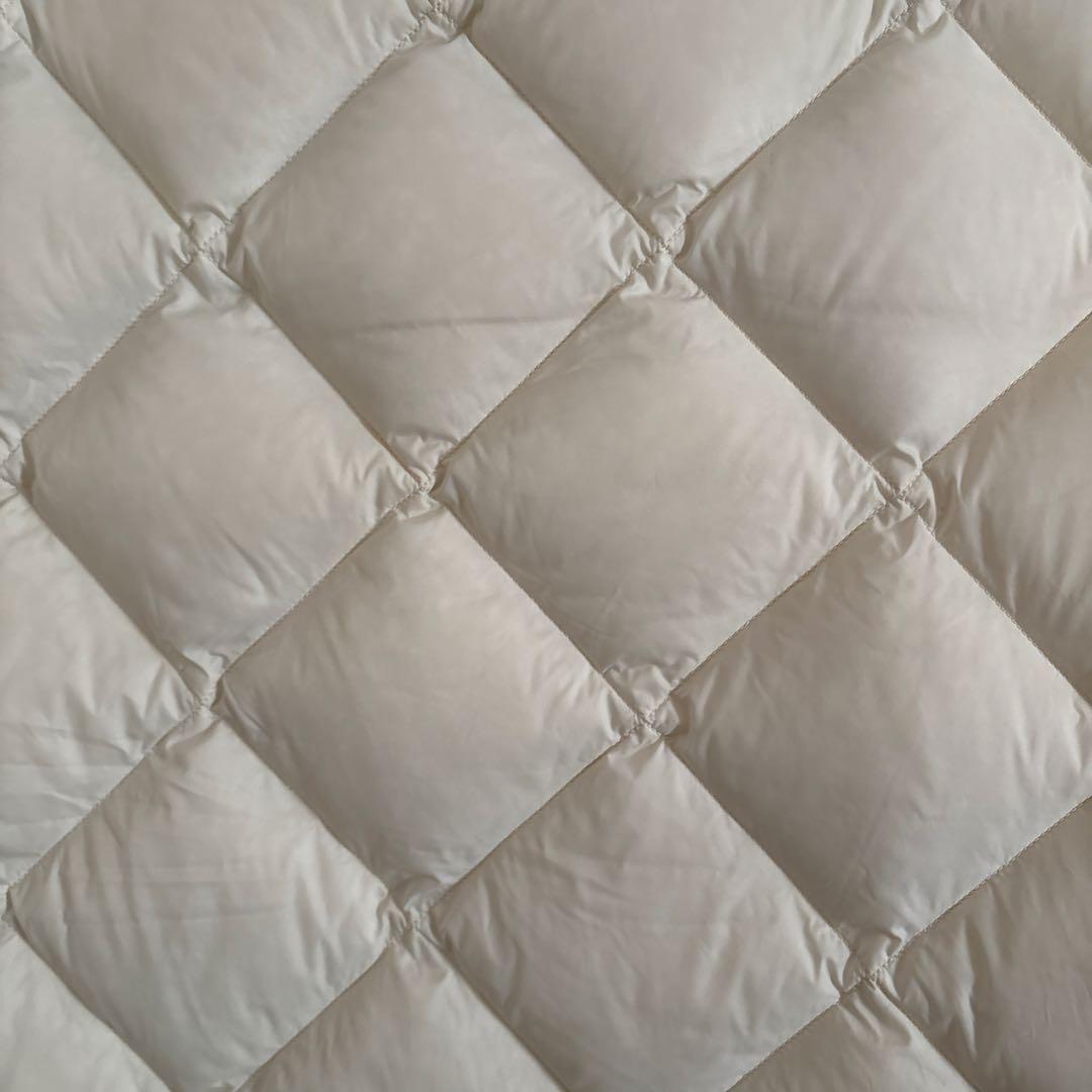 TAION NOLLY's 別注ダイヤキルト　ダウンジレ　オフホワイト