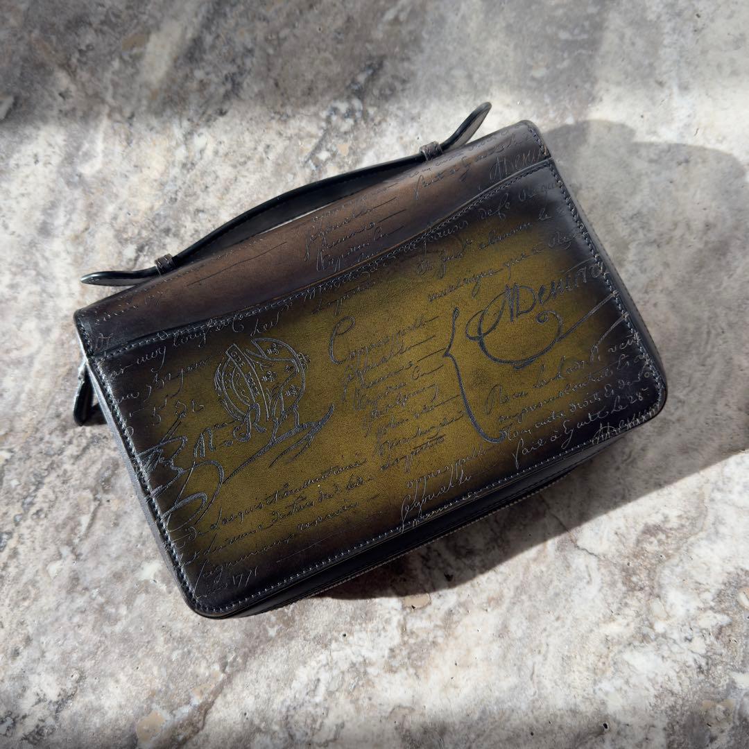 最新型 定価34.5万円 ベルルッティ イタウバワイド スクリットレザー長財布