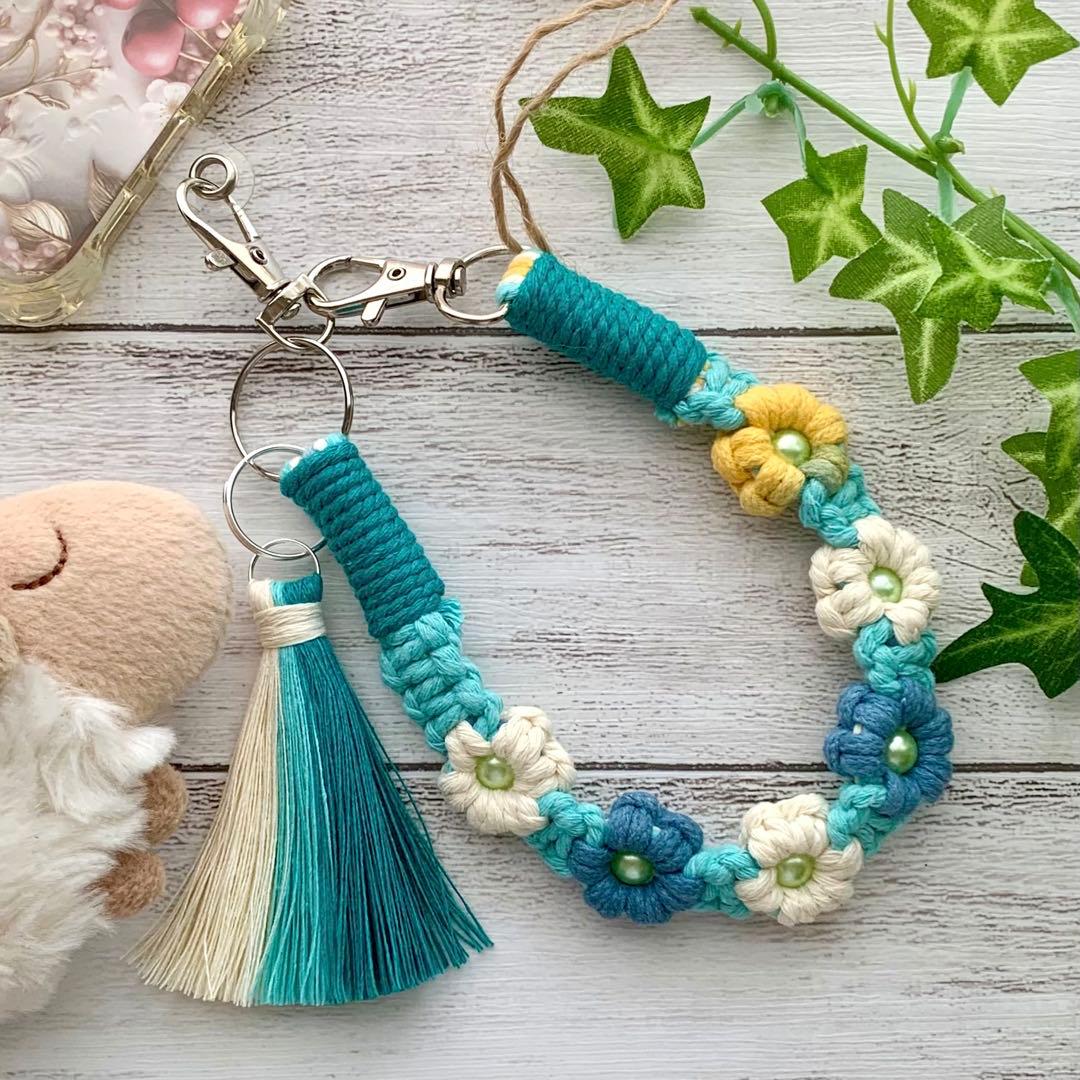 マクラメ グラデーション ビーズ ハンドストラップ ❣️同梱430円❣️AL4-30