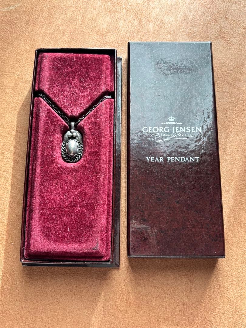   1992 イヤーペンダントネックレス シルバー　箱付