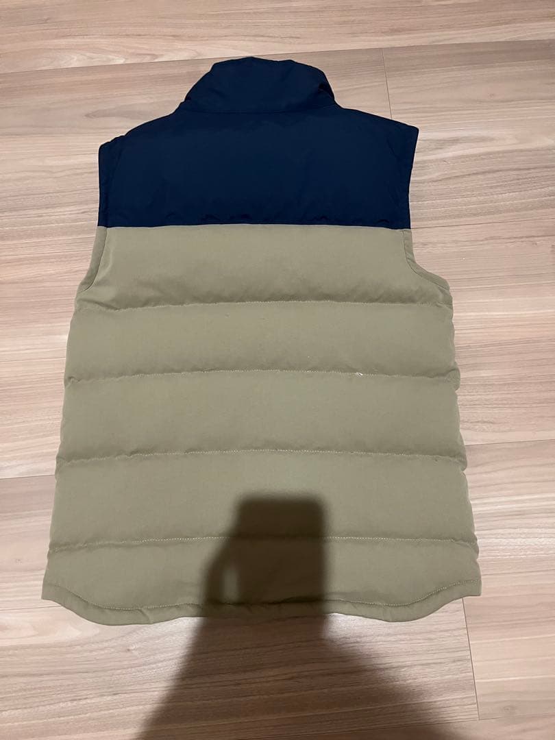 Patagonia ダウンベスト ネイビー/カーキ