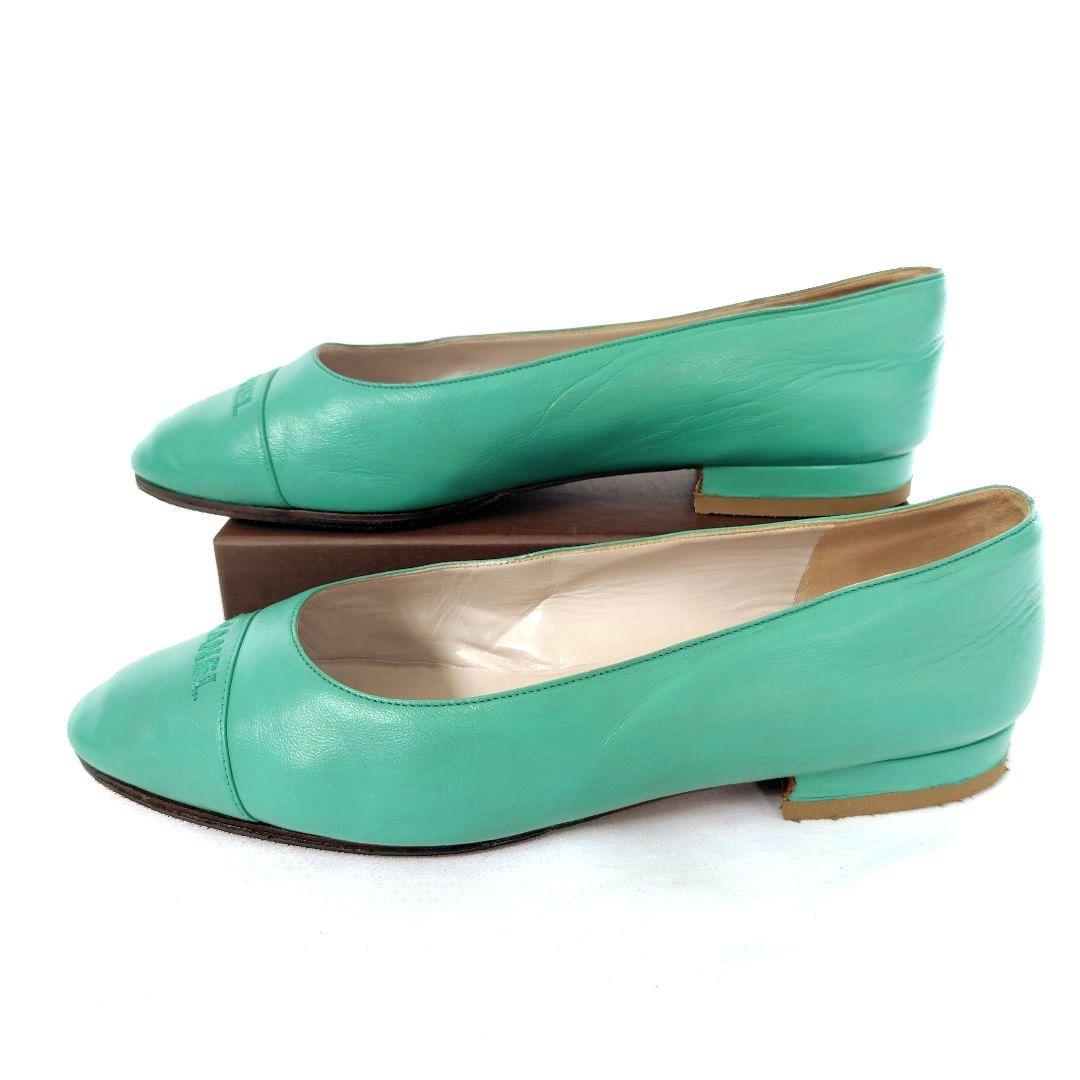 ✨️腕利き職人のリペア済✨️美品❤箱付☆【シャネル】ロゴ ローヒール パンプス