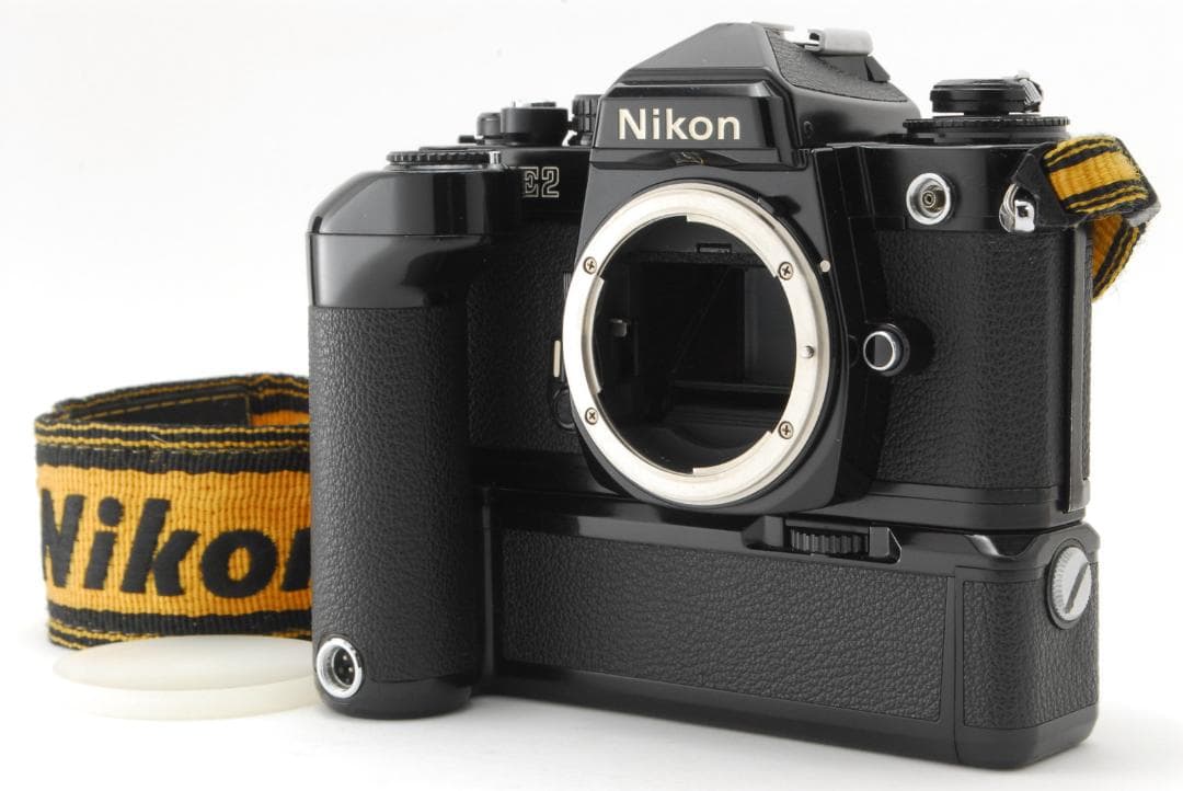 値下げ！〈美品＋〉Nikon FE2 35mmカメラ MD-12モータードライブ