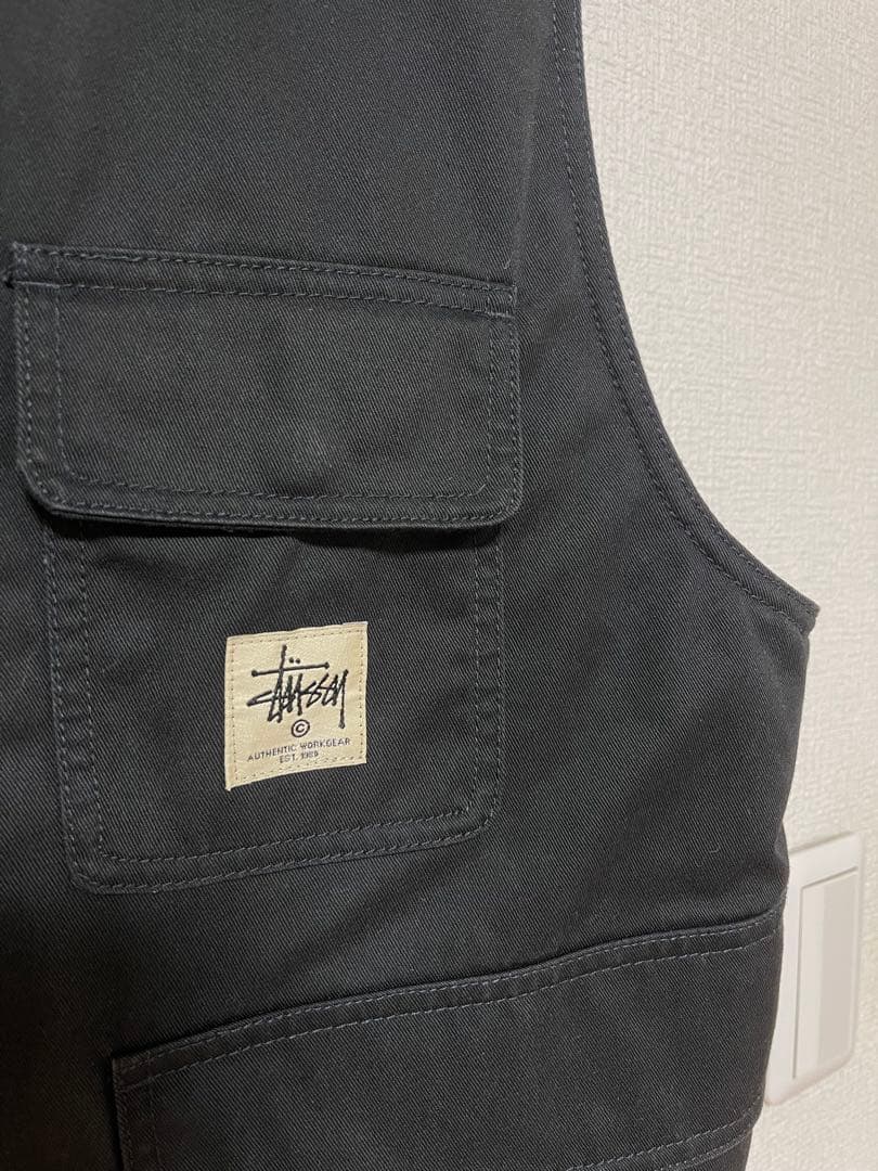 Stussy ブラック ベスト M