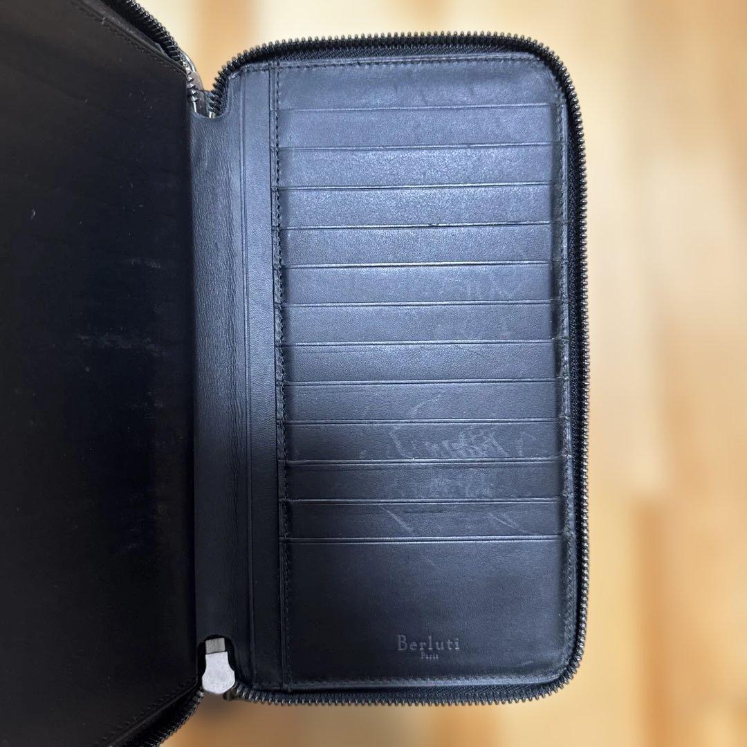 小物 Berluti