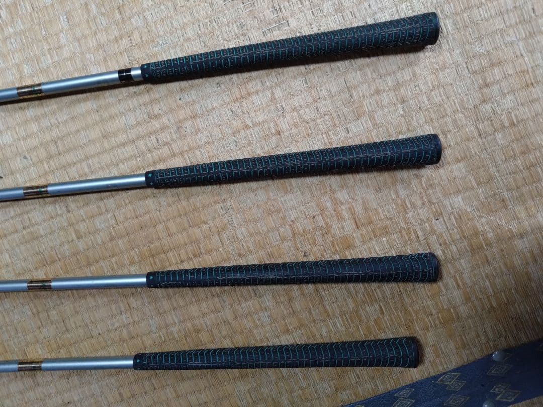 本間ゴルフクラブ　アイアンセット