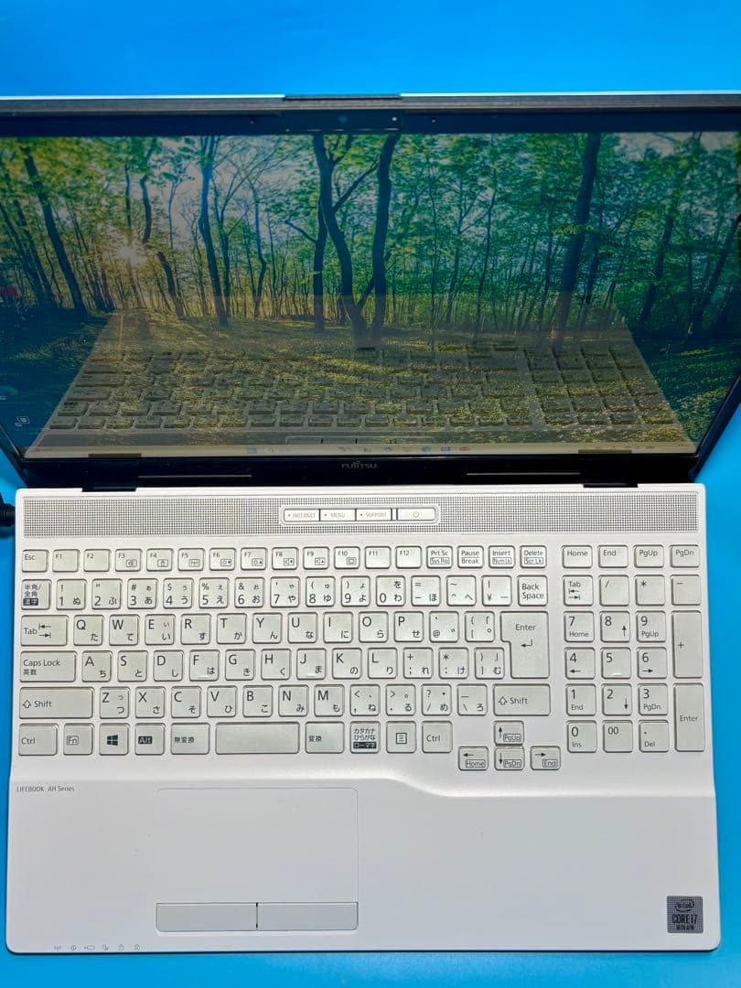 富士通 LIFEBOOK AH53/E2 i7 10510U 2TB 32GB