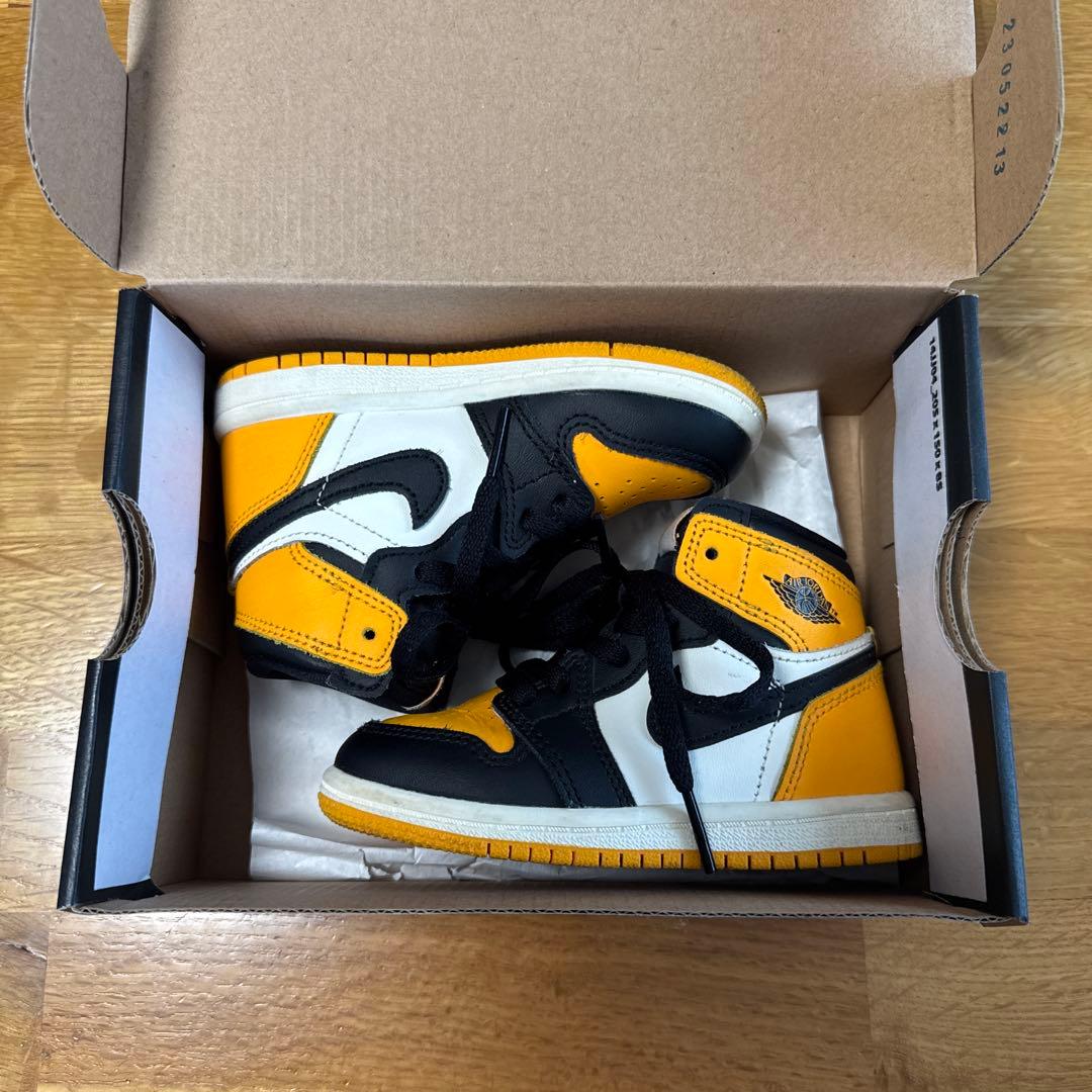 NIKE スニーカー オレンジ ブラック　ハロウィン