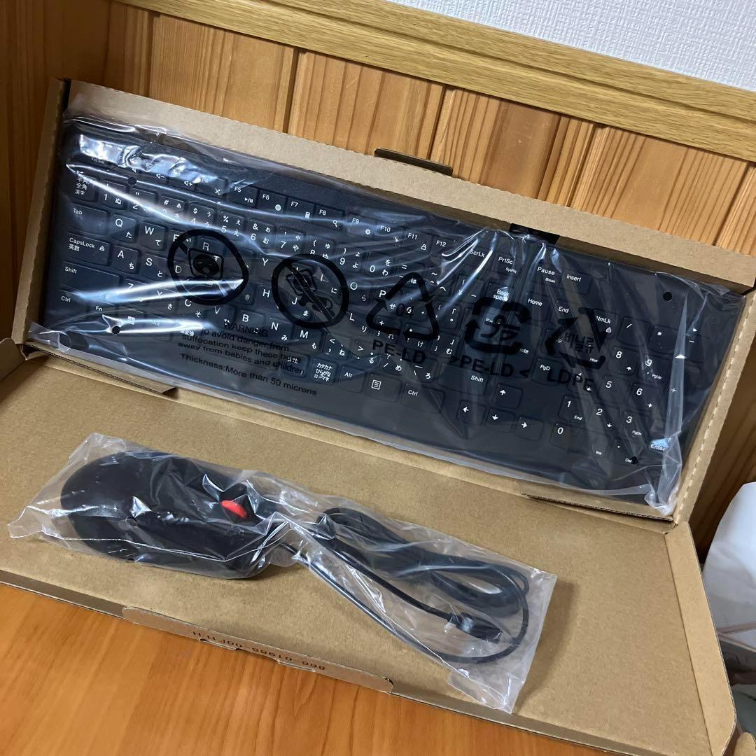 レノボ シンクセンター neo 50q Tiny Gen 4 定価143,990