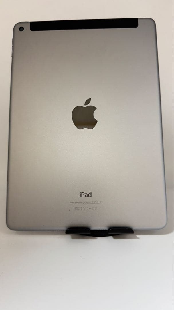 iPad Air2 A1475 16GBWi-Fi+cellularSIMフリー