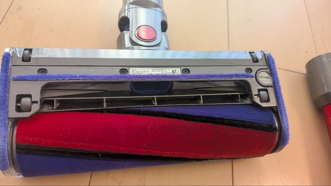 Dyson ダイソン v10 sv12 掃除機 各種アタッチメント付き