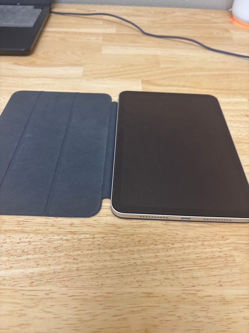 Apple iPadmini 第7世代　a17pro スターライト 128GB