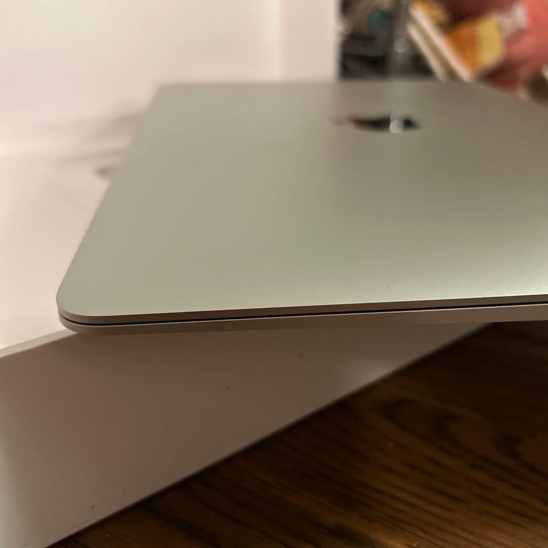 【保証あり】1256GB SSD A2337 84% 最大94%