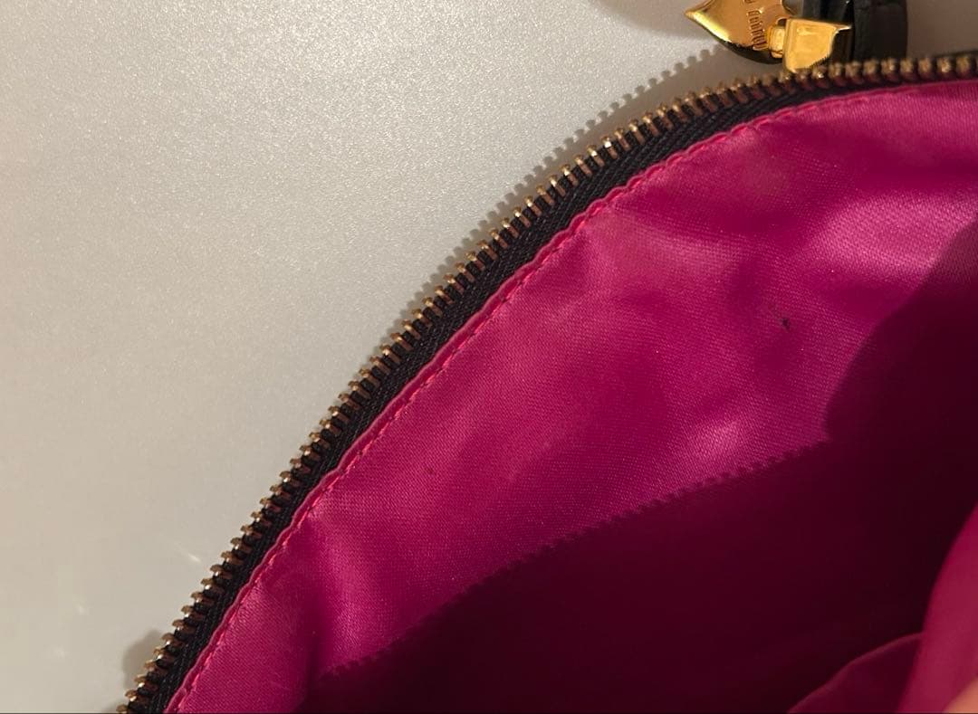 最終値下げ✨miumiu 黒 ハンドバッグ　ハートチャーム