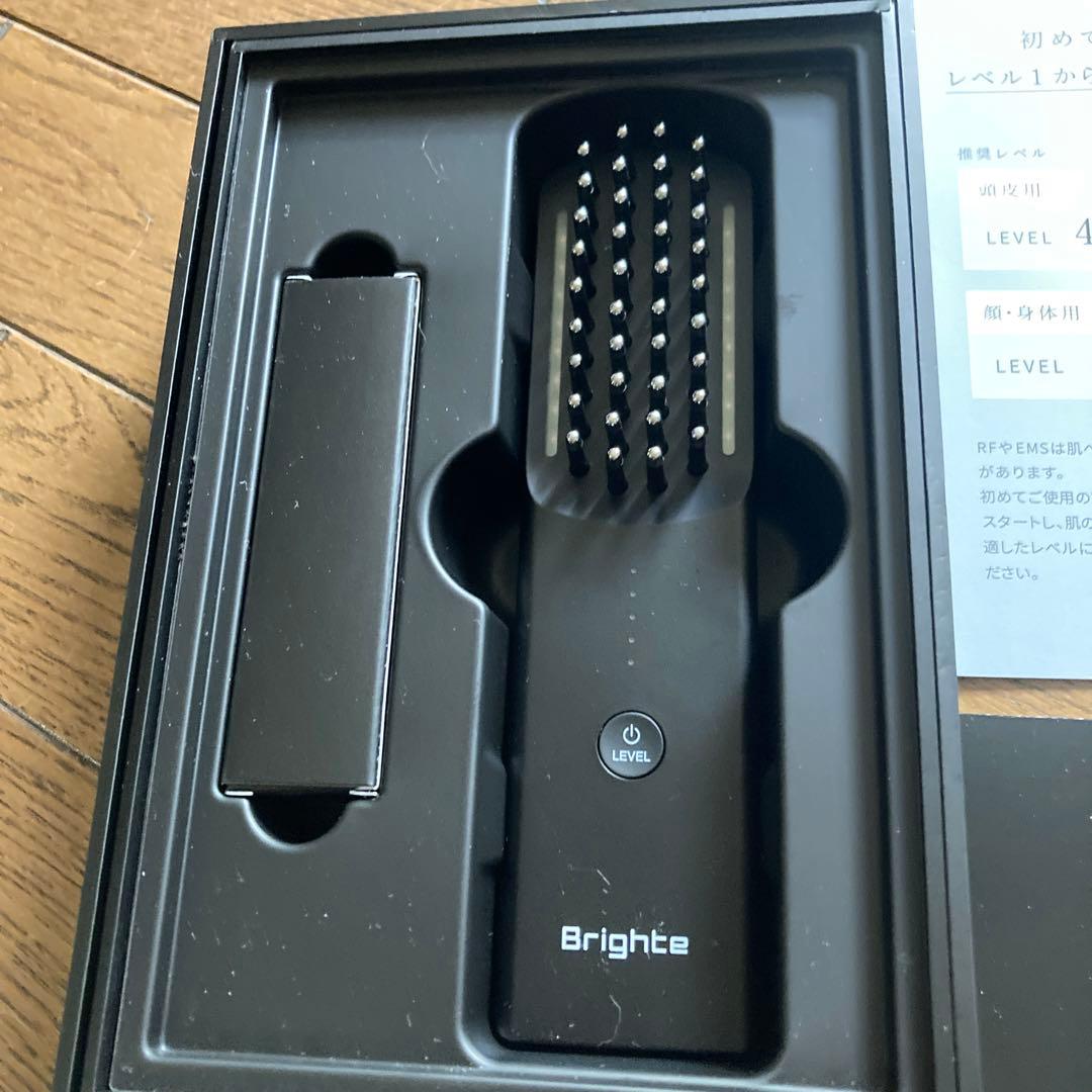 ブライト　エレキブラシ　美顔器