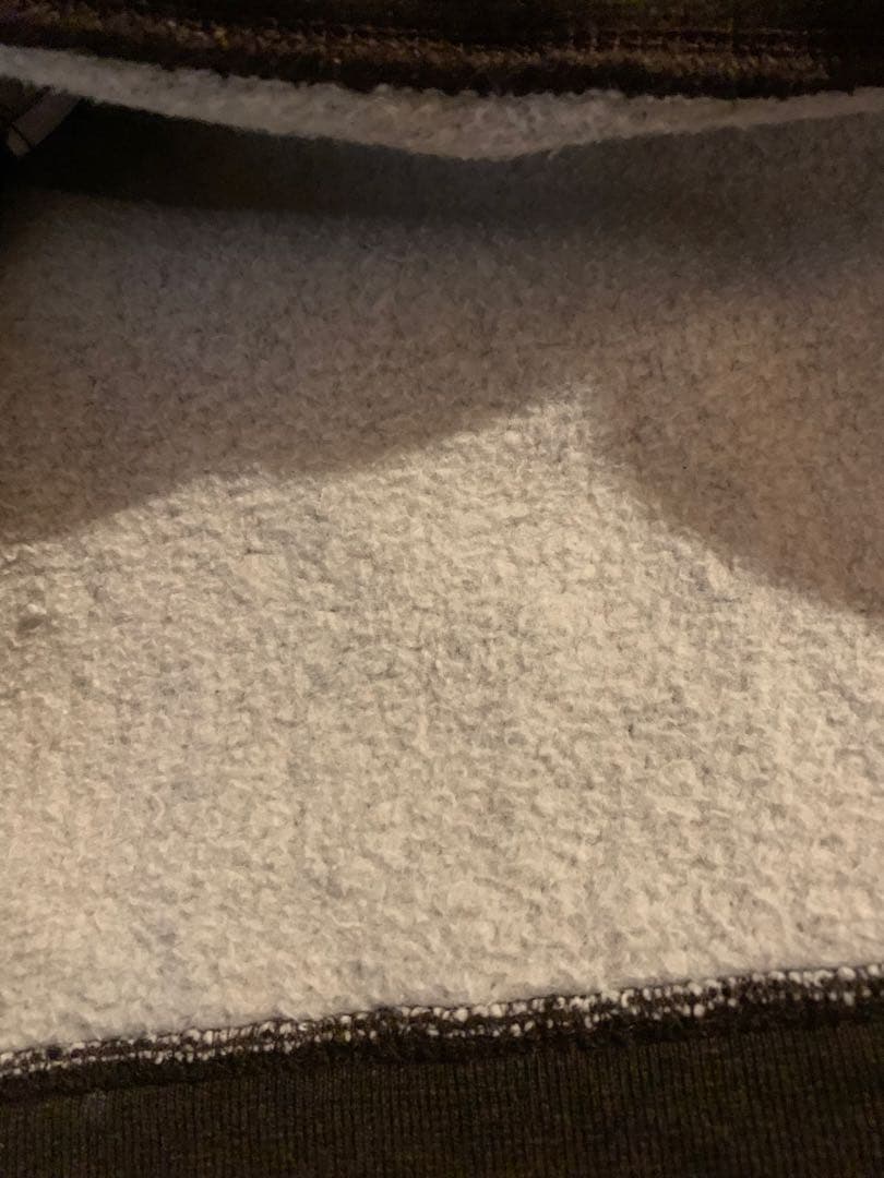 シュプリームパーカーL