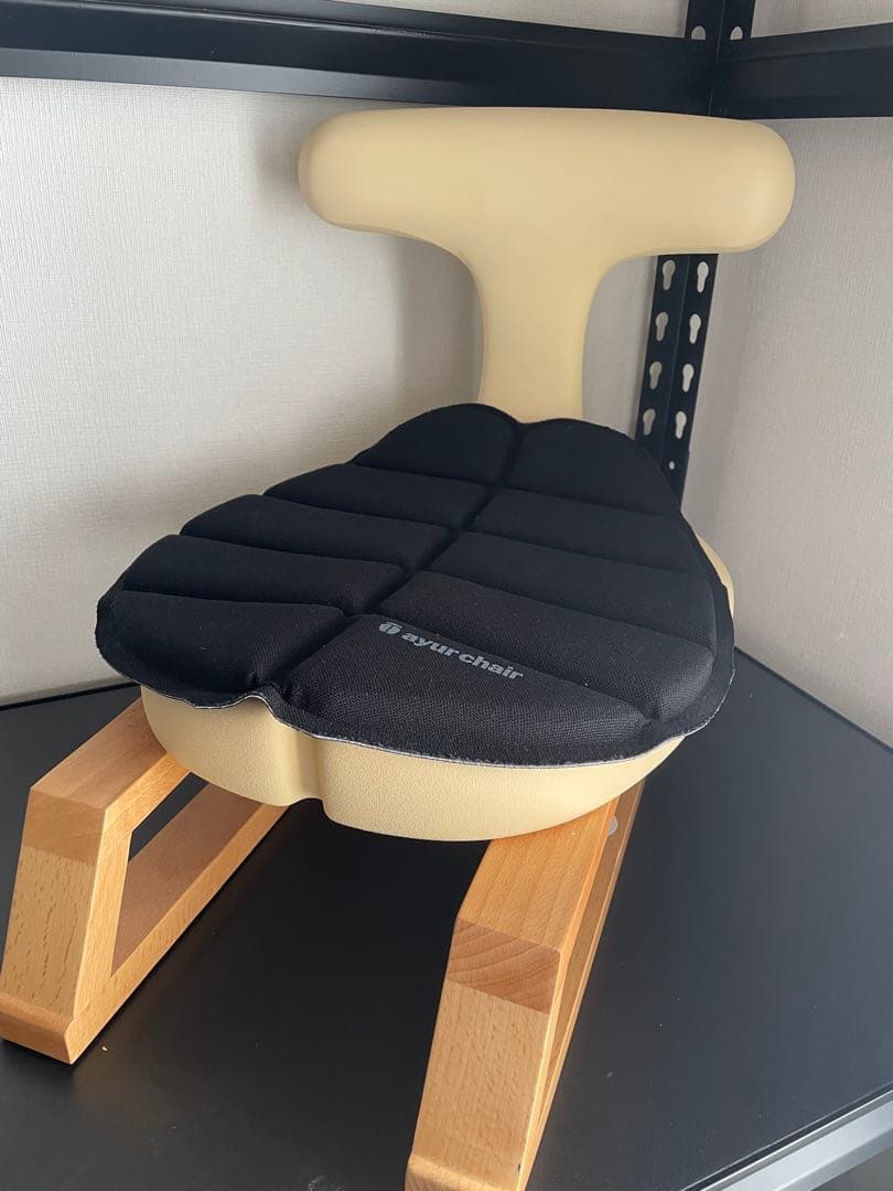 アーユルチェア あぐらイス 座椅子 ベージュ