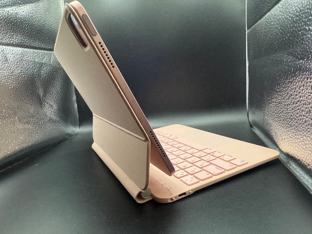 87％画面きれいipadAir4マグネティックキーボードスペン