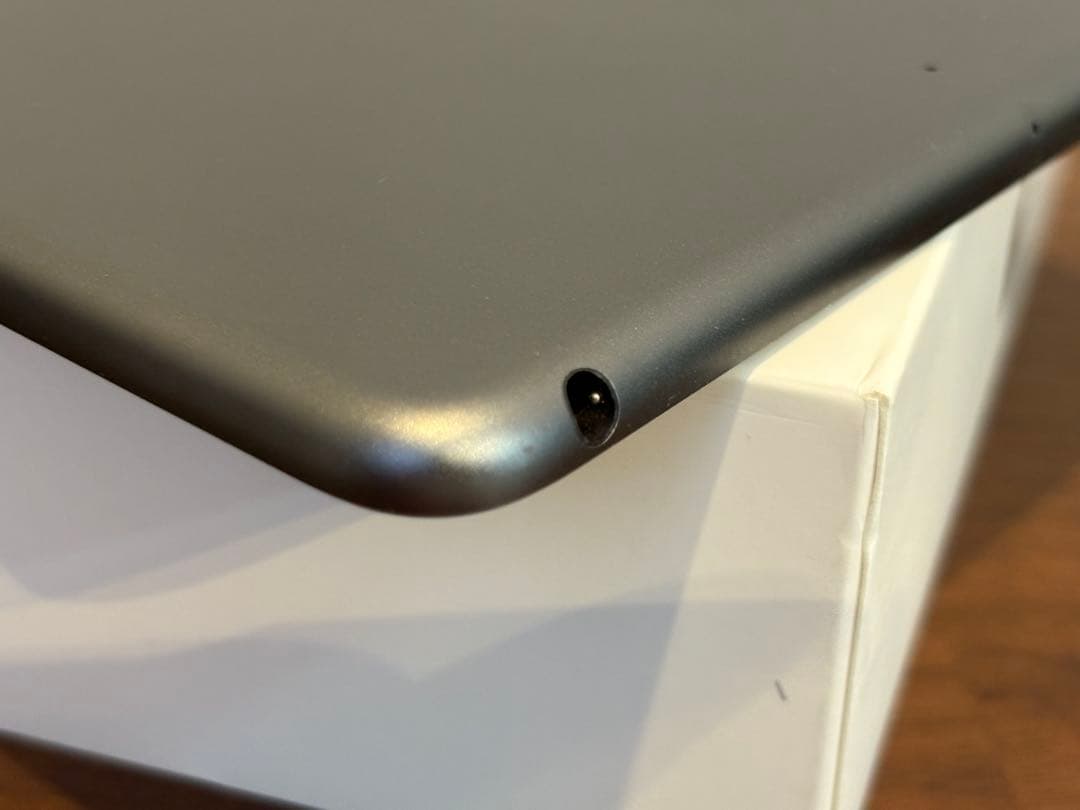 chay様【iPad mini5第5世代 64GB WIFI スペースグレイ】