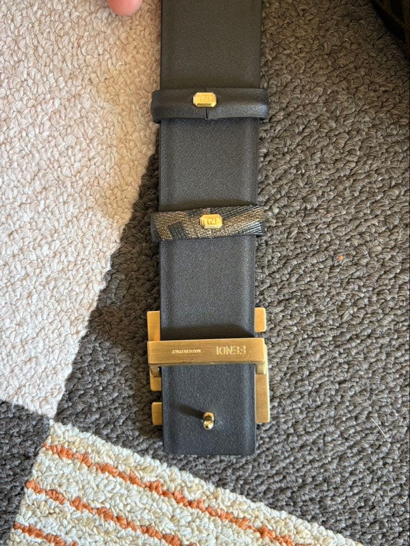 FENDI フェンディベルト