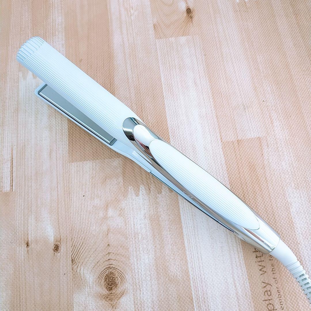 新品未使用○付属品完備 Refa リファ ビューテック ストレート プロ