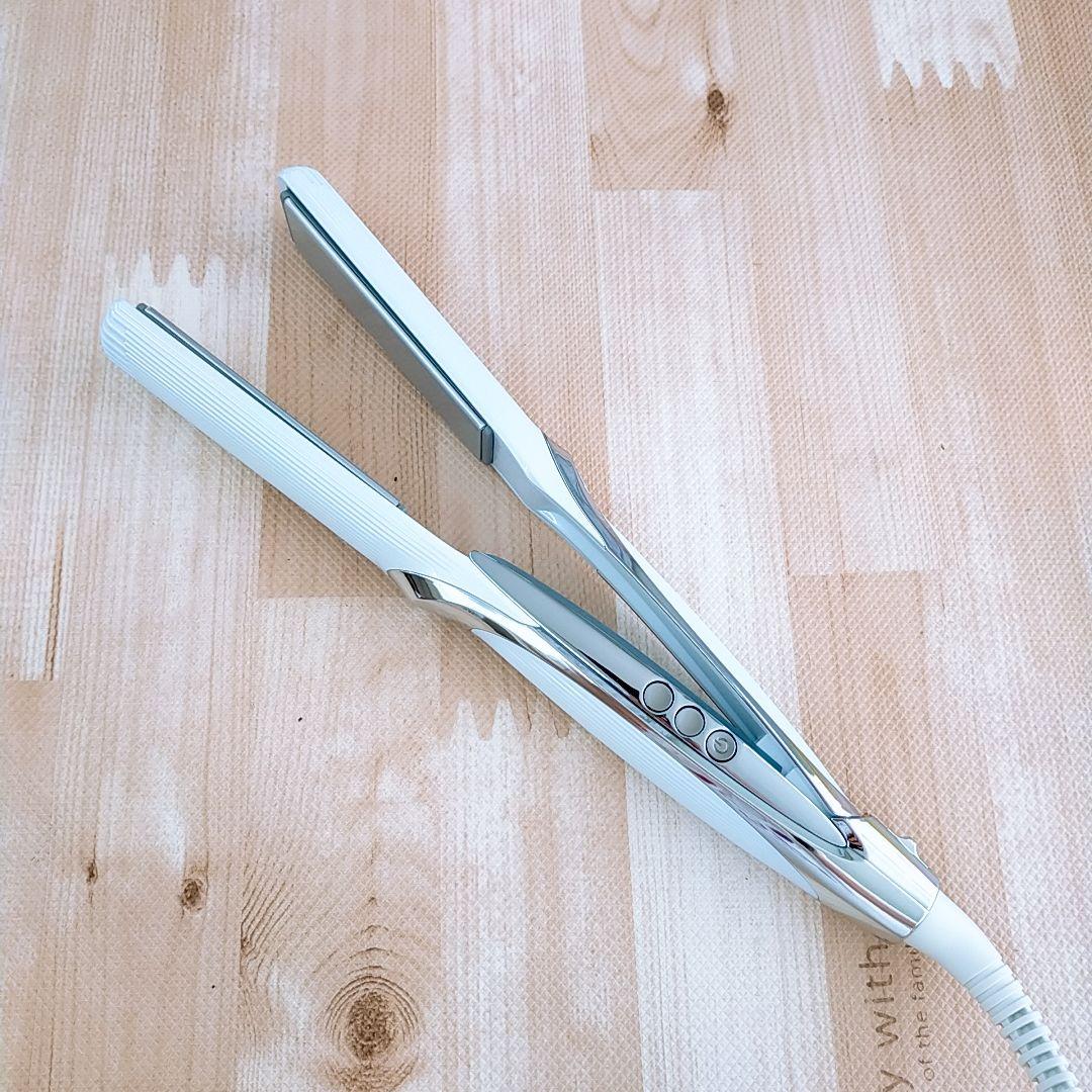 新品未使用○付属品完備 Refa リファ ビューテック ストレート プロ