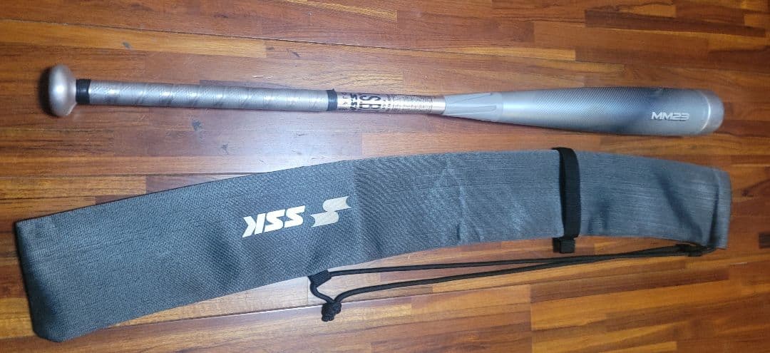 MM23 シルバー 軟式バット バットケース付き