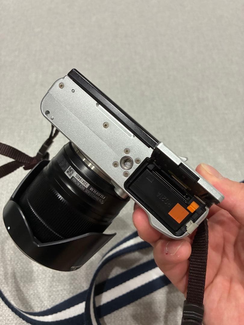 富士フイルム　X-M1 レンズキット