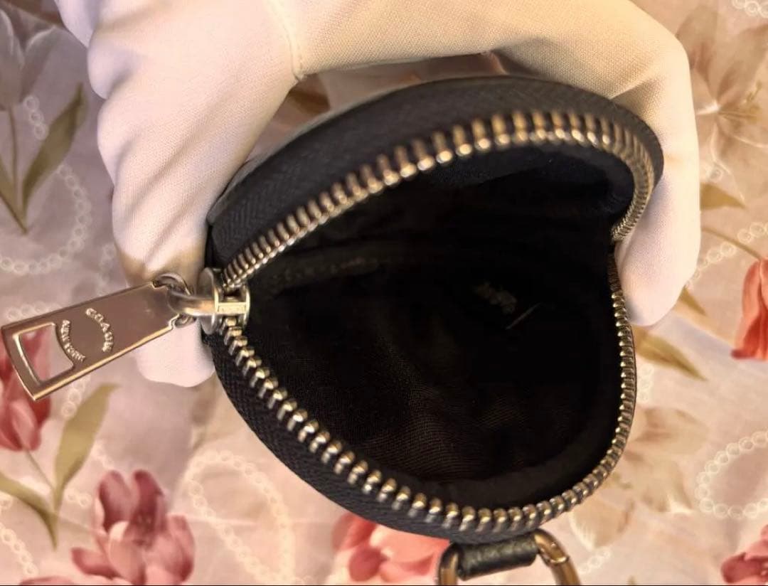 COACH ブラック 円形ケース